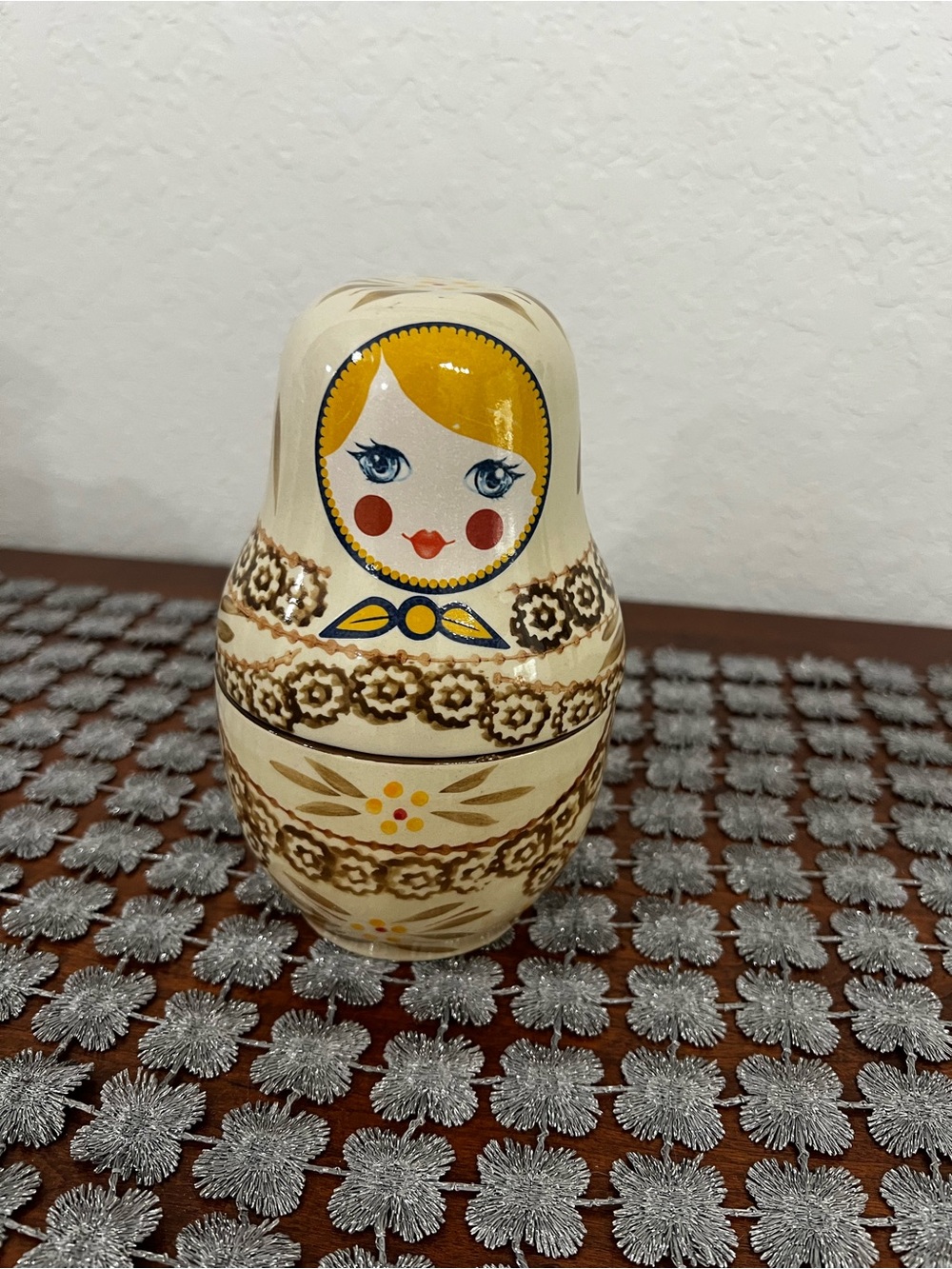 Temptations Old World Nesting Doll Measuring Cups Set